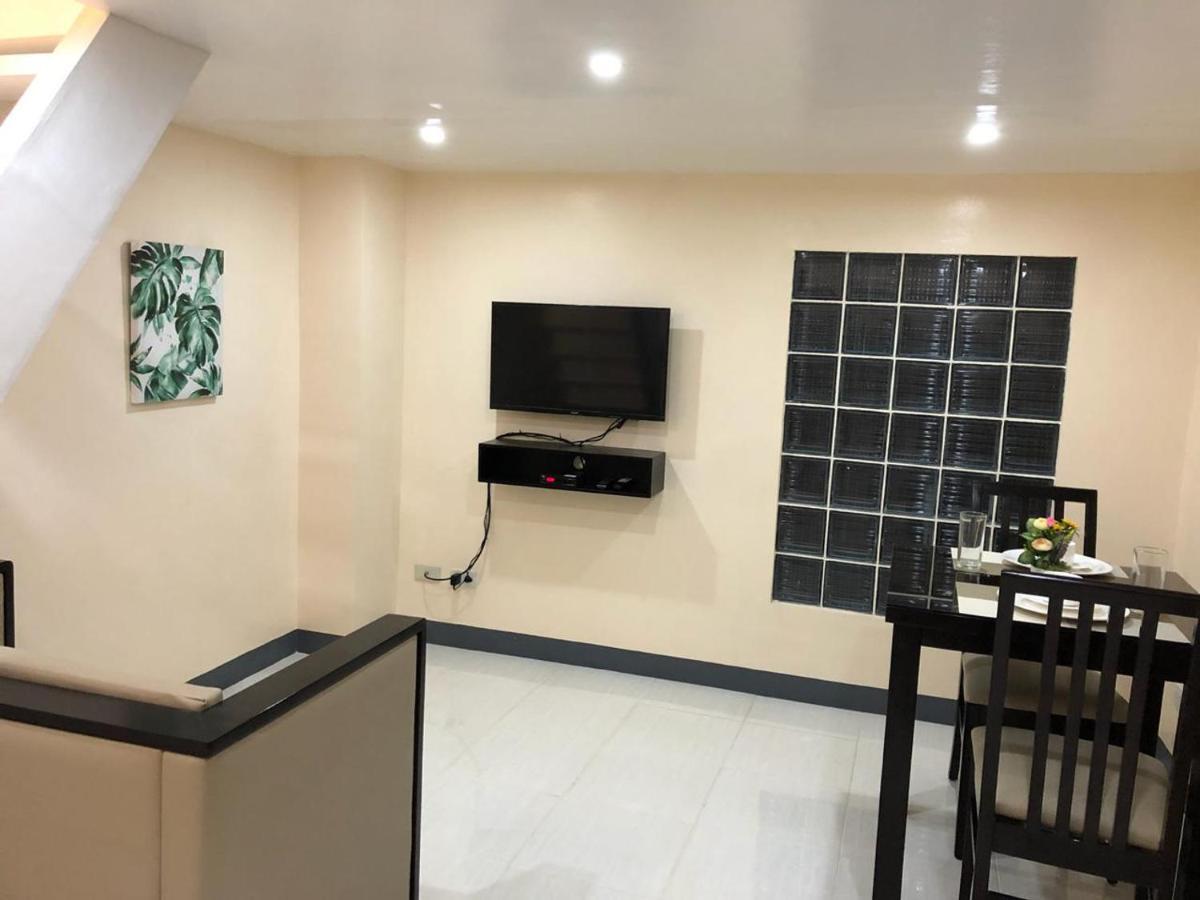 Rosetta Guest House Ormoc Eksteriør billede