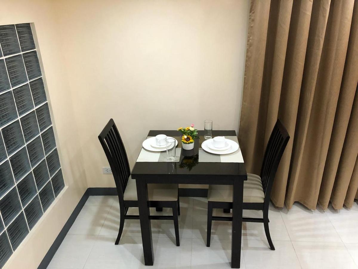 Rosetta Guest House Ormoc Eksteriør billede