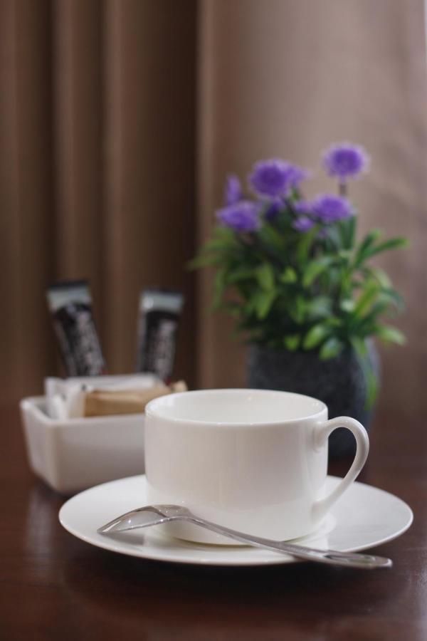 Rosetta Guest House Ormoc Eksteriør billede