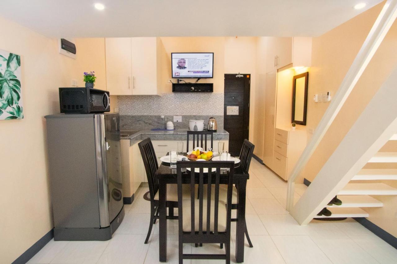 Rosetta Guest House Ormoc Eksteriør billede